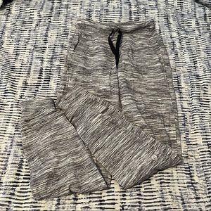 LIKE NEW Lululemon ready to rulu pant